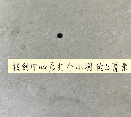 田家庵瓷砖空鼓维修公司专业解答在瓷砖铺贴过程中，如果砂料搅拌不均匀，将会带来以下问题